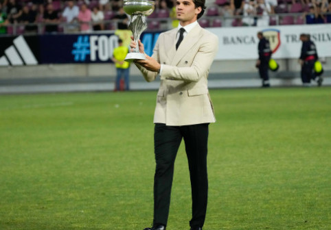 Ianis Hagi, ofertă de la o "echipă extraordinară" din Europa! Decizia a fost deja luată