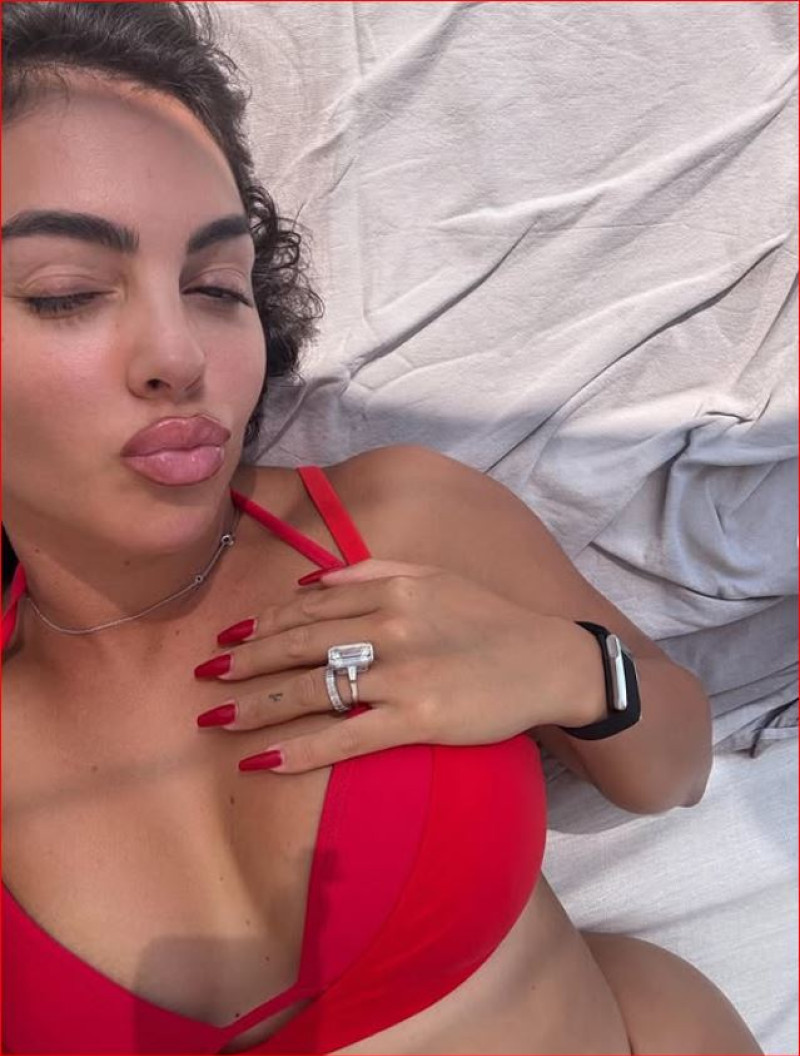 georgina cr7 vacanta (8)