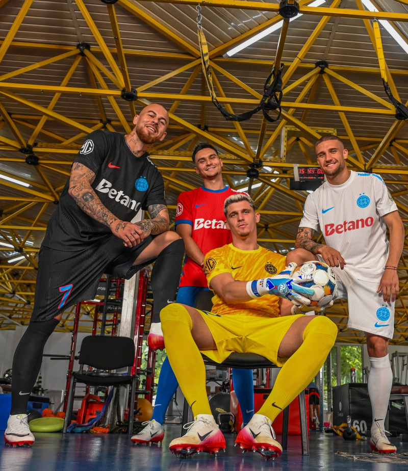 echipament fcsb 2025-2026 (2)