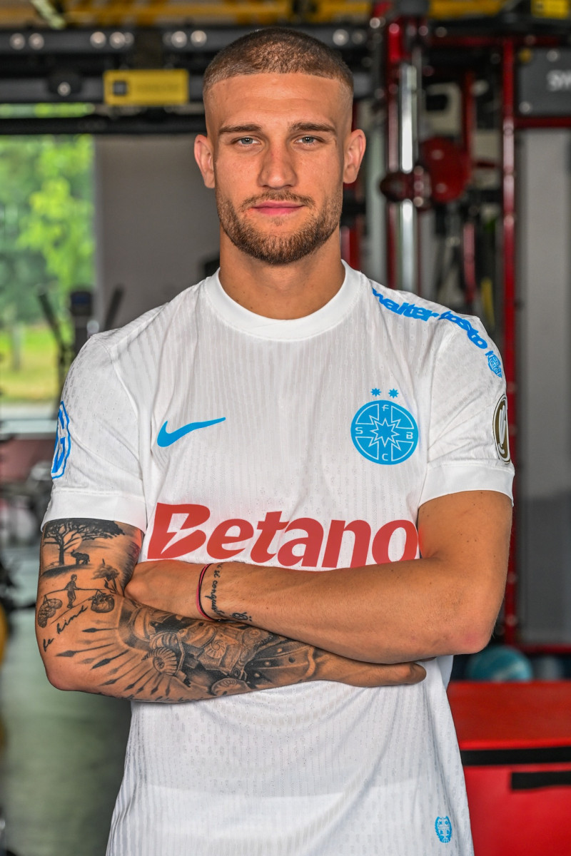 echipament fcsb 2025-2026 (5)