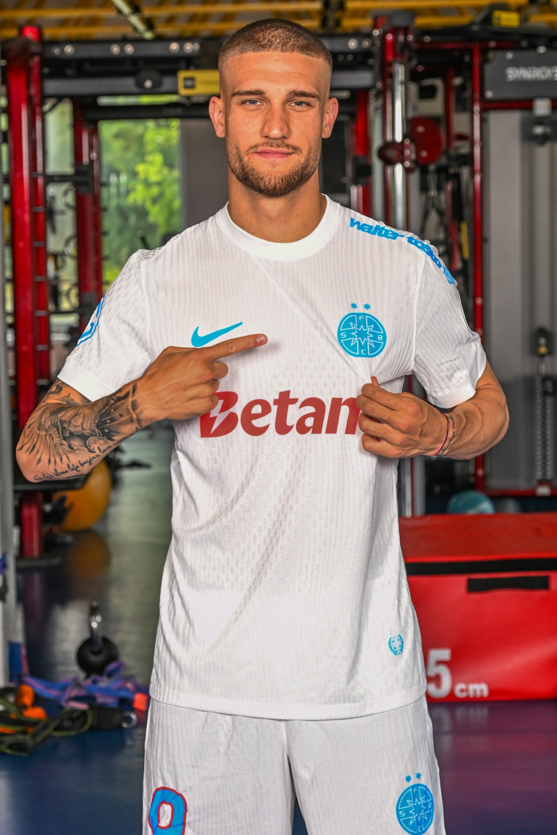 echipament fcsb 2025-2026 (14)