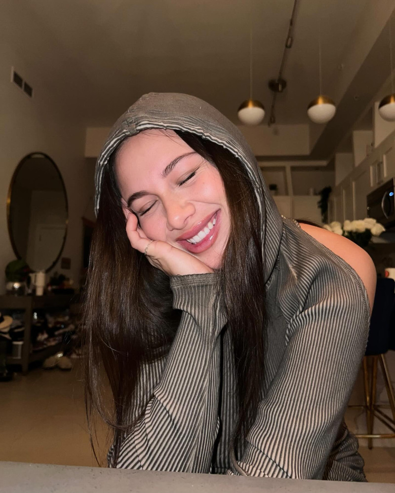 amandaanisimova_1740208840_3573453212092137822_974184665