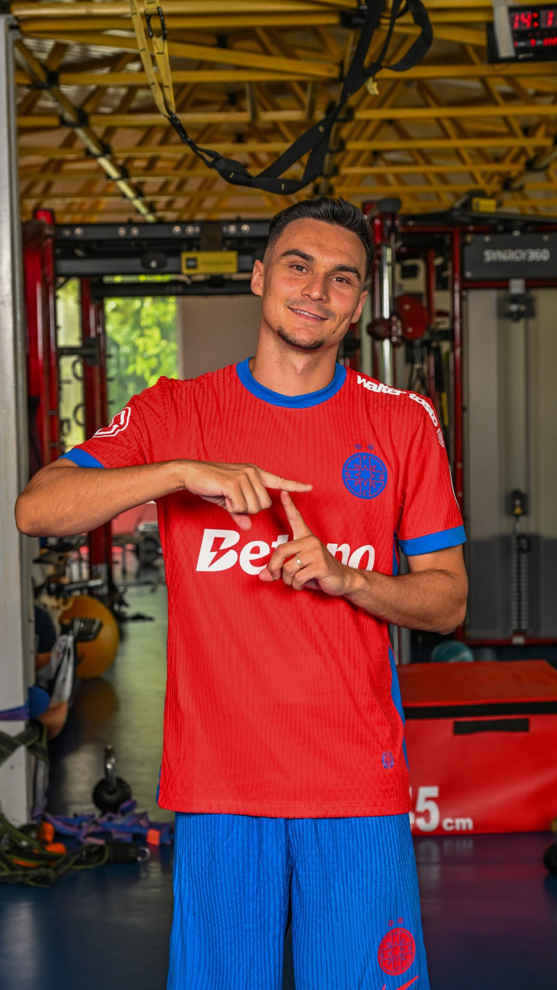 echipament fcsb 2025-2026 (20)