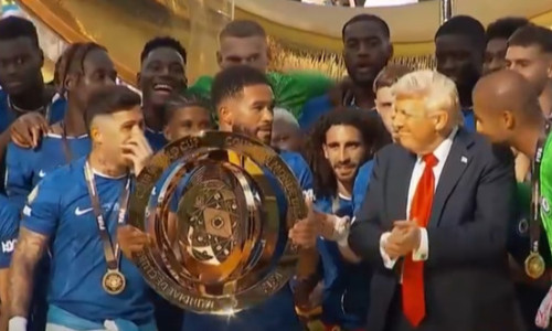 ”Moment penibil”: imaginile cu Donald Trump la festivitatea de premiere de la Mondial fac înconjurul lumii