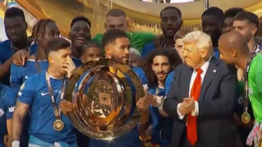”Moment penibil”: imaginile cu Donald Trump la festivitatea de premiere de la Mondial fac înconjurul lumii