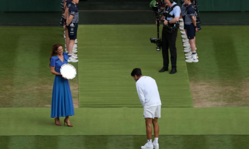 FOTO A făcut înconjurul lumii! Gestul lui Carlos Alcaraz față de Kate Middleton, după finala de la Wimbledon