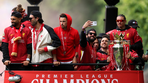 Arabii au revenit și forțează transferul unui star de la Liverpool! În iarnă, ”Cormoranii” au refuzat 83.000.000€
