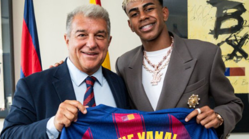 Prima reacție a lui Lamine Yamal, după ce a devenit numărul 10 al Barcelonei