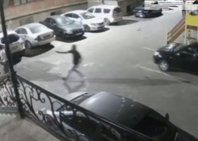 Camerele de supraveghere au surprins totul: o vedetă a fost împușcată în plină stradă, iar ce a urmat face înconjurul lumii
