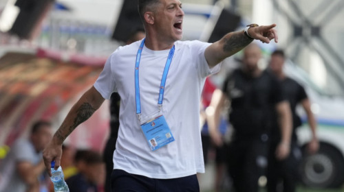 După plecarea lui Valentin Mihăilă, Mirel Rădoi a propus un jucător de la Craiova la Parma: ”Face față cu brio!”