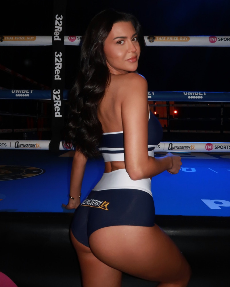 patricialaelena_1739192806_3564930102324293655_37598727131