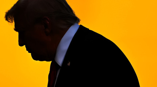 Iran, surpriză pentru "trădătorul de țară" care a dat mâna cu Donald Trump! "Felicitări pentru premiu"