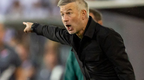 ”E vorba de mentalitate!”. Edi Iordănescu, după ce Man a semnat cu PSV
