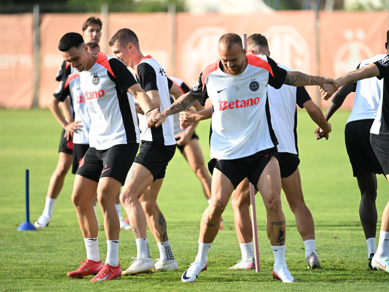FOTBAL:ANTRENAMENT FCSB MECI KF SHKENDIJA, PRELIMINARIILE LIGII CAMPIONILOR (29.07.2025)