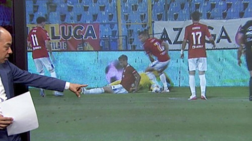 Verdictul specialistului, după penalty-ul cerut de Dinamo în meciul cu Oțelul: "Aici se vede cel mai bine"