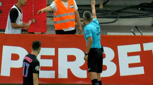 Dinamo a rupt tăcerea, după momentul fără precedent de la derby-ul cu FCSB. Ce s-ar fi întâmplat, de fapt