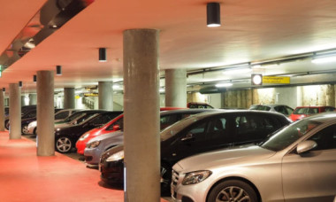 Țara în care se turiștii români ar risca să rămână fără mașină. ”Mie mi-au furat toate capacele de la roți"