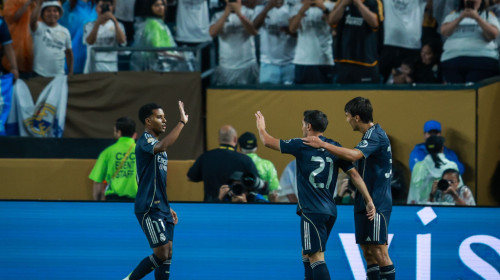 Pun oferta pe masă: 50.000.000 de euro! Poate pleca de la Real Madrid și ar juca în Premier League
