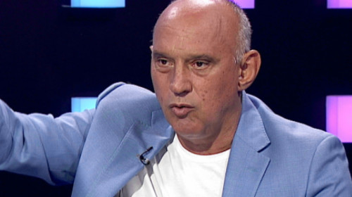 Tatăl lui Prunea, către Florin, când au venit minerii în 1990: "Bă, să nu ieși din casă, că dacă te văd și mai negru..."