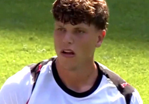 Italienii au dat verdictul, după ce Andrei Coubiș a debutat cu autogol și cartonaș roșu la AC Milan