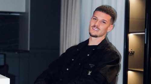 Cum au reacționat olandezii când au aflat ce salariu va avea Dennis Man la PSV