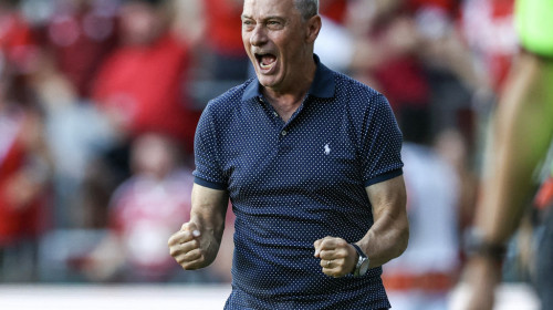 Mircea Rednic, omul momentului în Belgia! Ce au scris jurnaliștii după primele 3 meciuri la Standard Liege