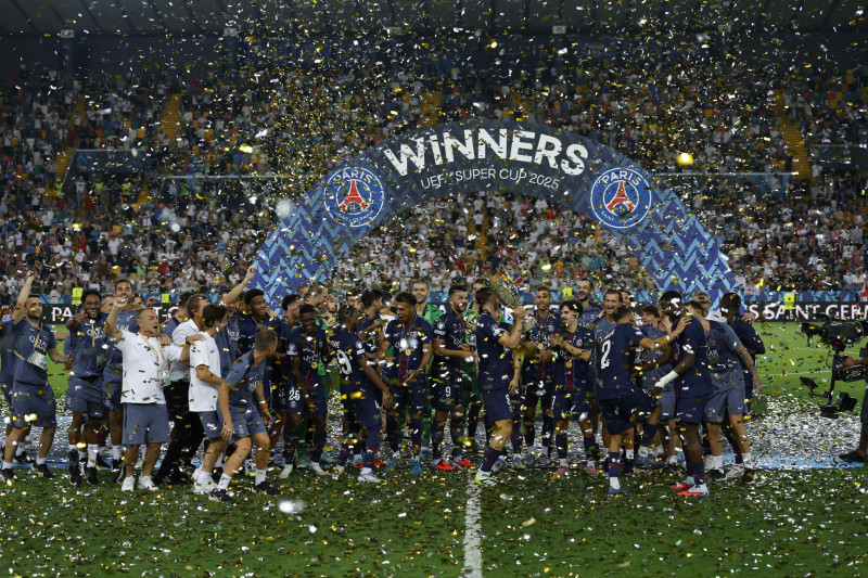 PSG raise the cup during the UEFA Super Cup 2025 soccer match between Paris Saint-Germain and Tottenham Hotspur at Bluenergy Stadium on August 13th, 2025, Udine, Italy