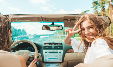 Nu știi ce ulei de motor să pui la mașină? Reține aceste acronime ciudate și nu-ți iei țeapă