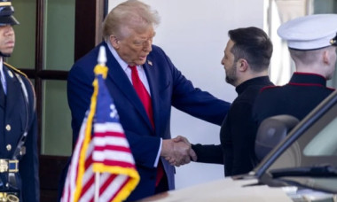 Trump îi cere lui Zelenski să renunțe la Crimeea și la aderarea Ucrainei la NATO: „Poate pune capăt războiului cu Rusia aproape imediat”