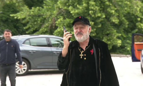 Bătut fără milă, după ce i-a vandalizat palatul lui Gigi Becali! ”Sunt supărat pe el”