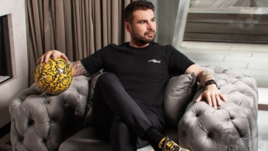 FOTO ”Era șerpărie”. Adrian Mutu a investit 1.500.000€ și a renovat totul: ”E diferit de ce a făcut Hagi”