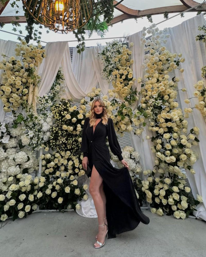 anca.surdu_1749897044_3654723757702419909_1483776054