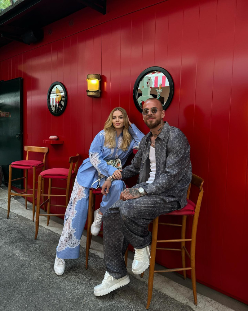 anca.surdu_1748332766_3641601647329328217_1483776054