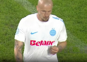 Nu s-a putut abține! Gestul făcut de Chiricheș, după ce a fost schimbat în minutul 29 la CFR - FCSB