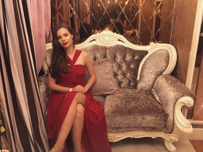 dr.larisa.popescu_1538171268_1878639223882243144_4176563797