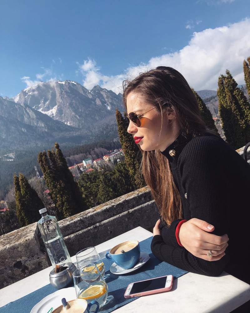 dr.larisa.popescu_1553346317_2005936754864893283_4176563797