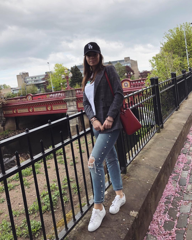 dr.larisa.popescu_1556556385_2032864761491590765_4176563797