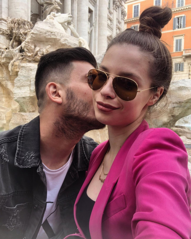 dr.larisa.popescu_1559161397_2054717183737009336_4176563797