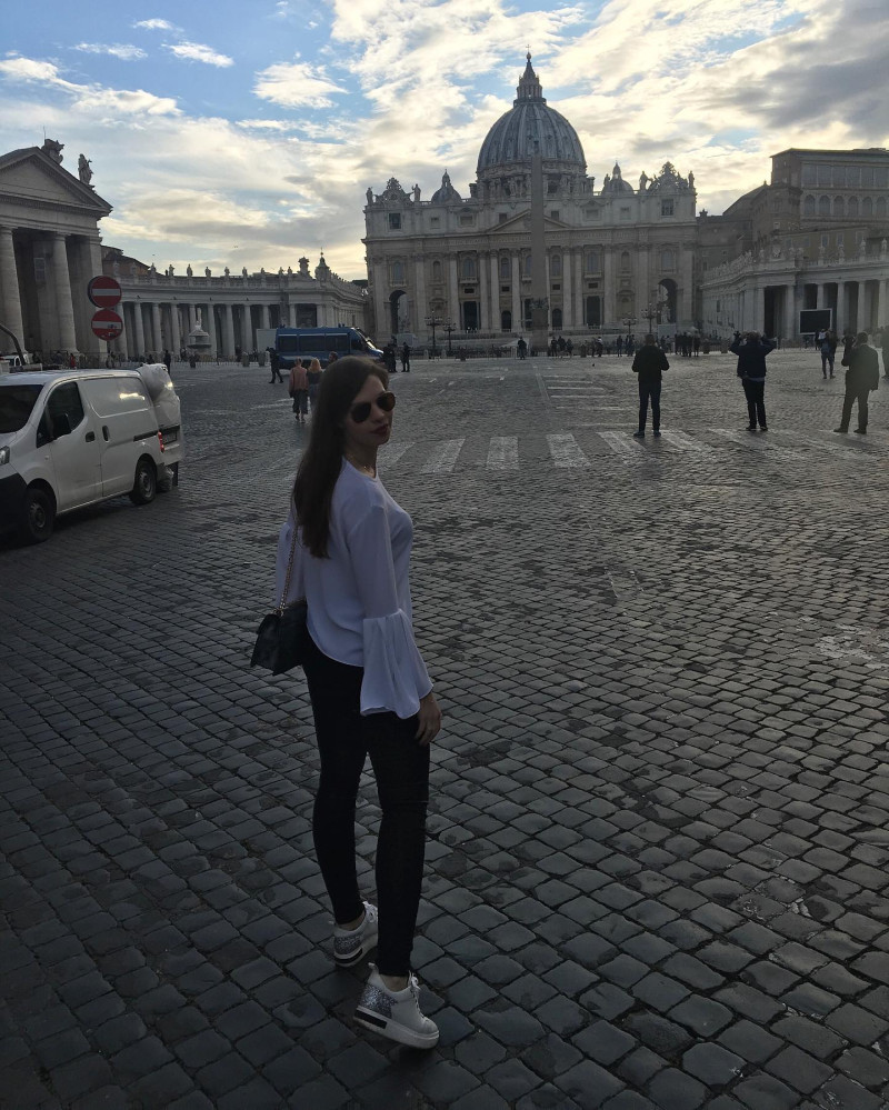 dr.larisa.popescu_1559249028_2055452284728931157_4176563797