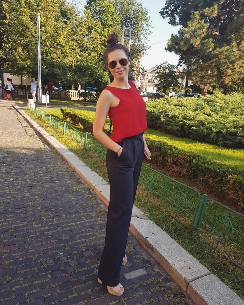 dr.larisa.popescu_1561669025_2075752693154467298_4176563797