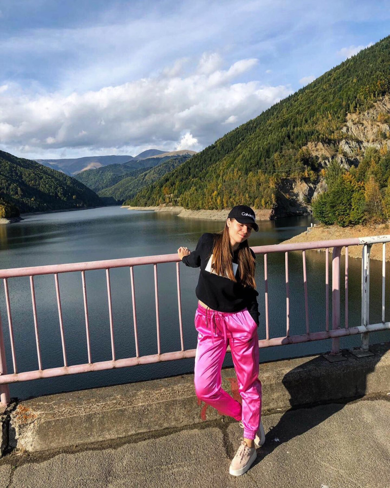 dr.larisa.popescu_1570777730_2152162047369077624_4176563797