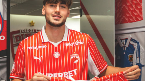 Înainte să semneze cu Dinamo, Adrian Mazilu a refuzat o rivală a ”Câinilor” din România!