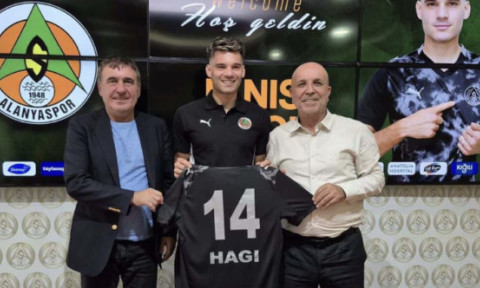 Cum a numit Ianis Hagi Turcia, chiar înainte să semneze contractul + Cadoul primit de Gigă Hagi