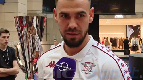Elvir Koljic a stat lângă trofeul SuperLigii și a spus care este atmosfera actuală de la Rapid