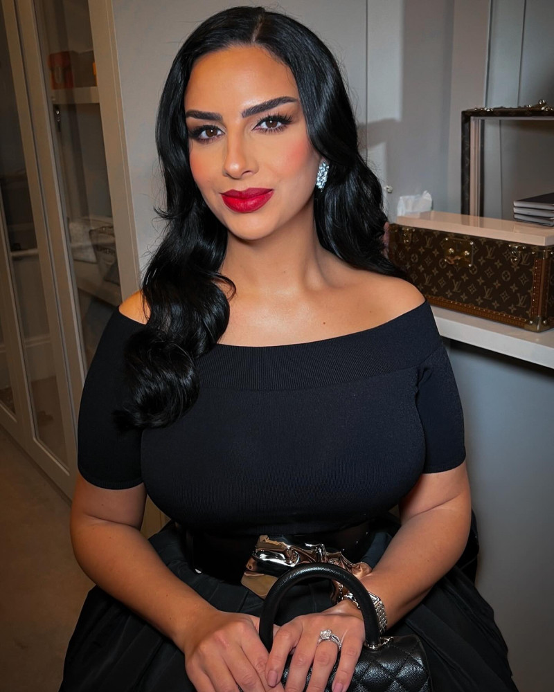 sandrazouma_1744132774_3606369555420601836_55557694871