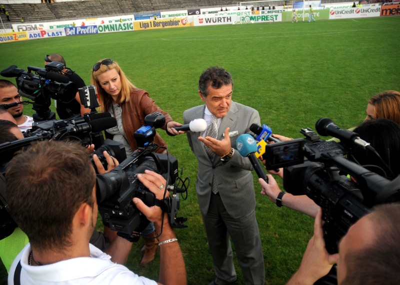 FOTBAL:UNIVERSITATEA CLUJ-STEAUA BUCURESTI 1-2,LIGA 1 (25.07.2010)