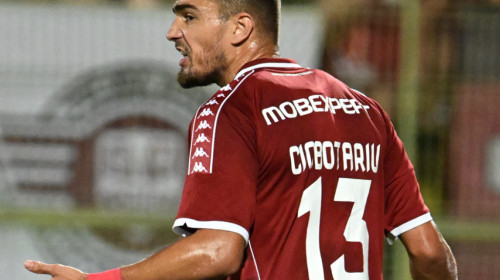 Rapid a făcut anunțul despre Denis Ciobotariu
