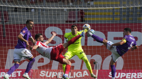 UTA - FC Argeș 3-3. Remiză spectaculoasă la Arad! Piteștenii au condus cu 3-0 în minutul 28