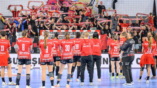 Debrecen Schaffler - Gloria Bistrița, Live Video 17:00, Digi Sport 4