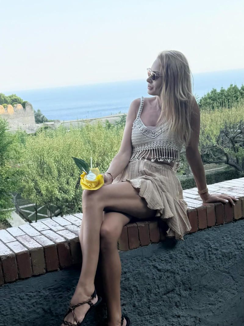 valentinapelinelborcea_1754915529_3696821859168501872_1226127429